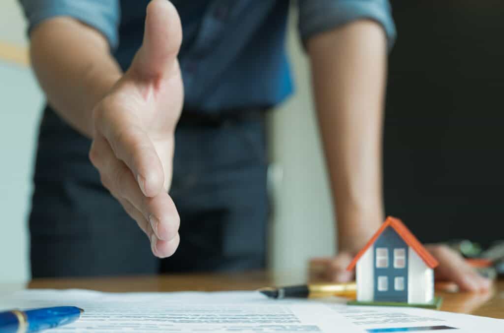 Closing Sales in Sales Funnel