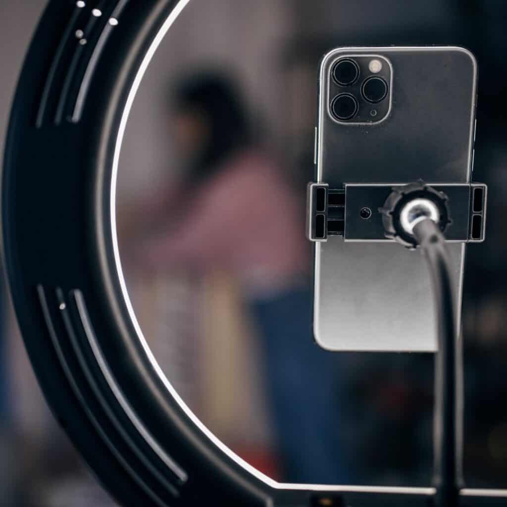 Influencer Collaboration to Boost Credibility for your XHS account